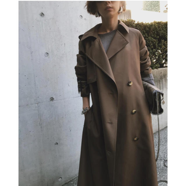 VARIOUS BACK PLEATS TRENCH