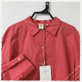 ユニクロ(UNIQLO)の新品 HANA TAJIMA タックブラウス(シャツ/ブラウス(長袖/七分))