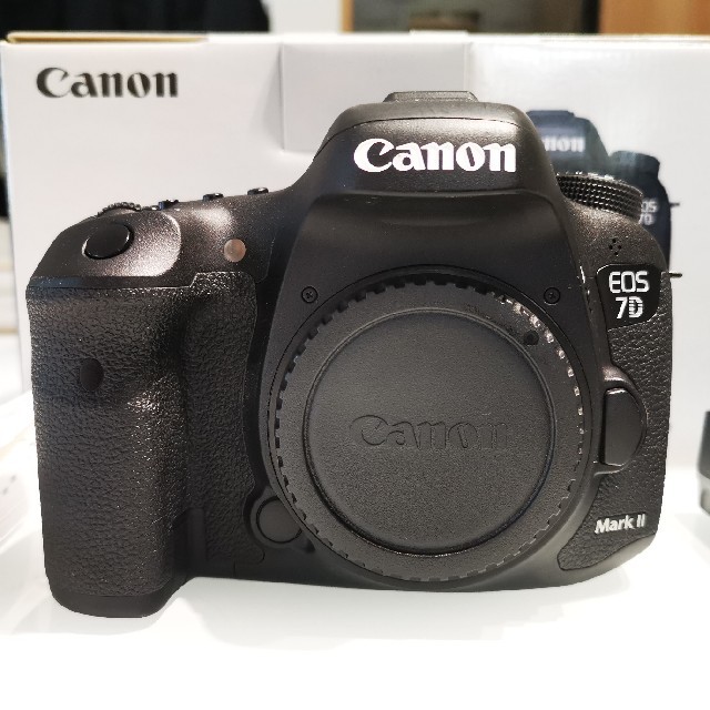 【MKさま専用】Canon EOS 7D MarkⅡ 美品