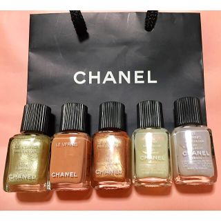 シャネル(CHANEL)のふーにゃん様専用♡ シャネル ネイル 5本(マニキュア)