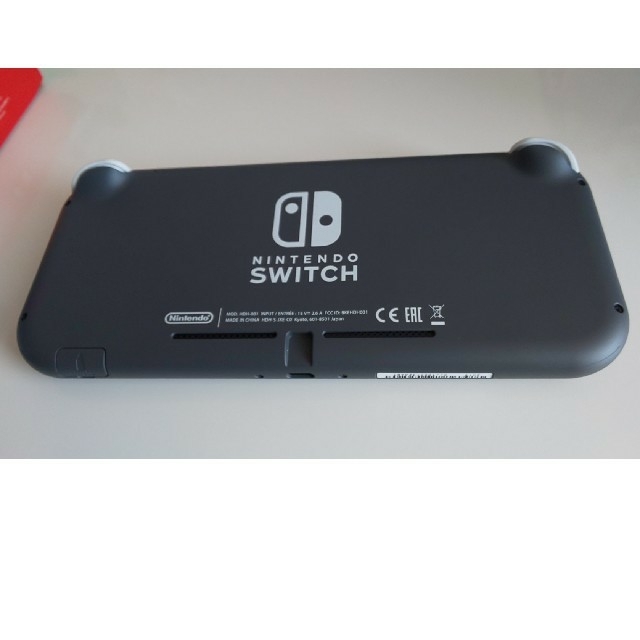 Nintendo スイッチライト 純正キャリングケース付の通販 By Jubi S Shop ニンテンドースイッチならラクマ Switch Nintendo Switch 安い高品質 Www Portdakar Sn