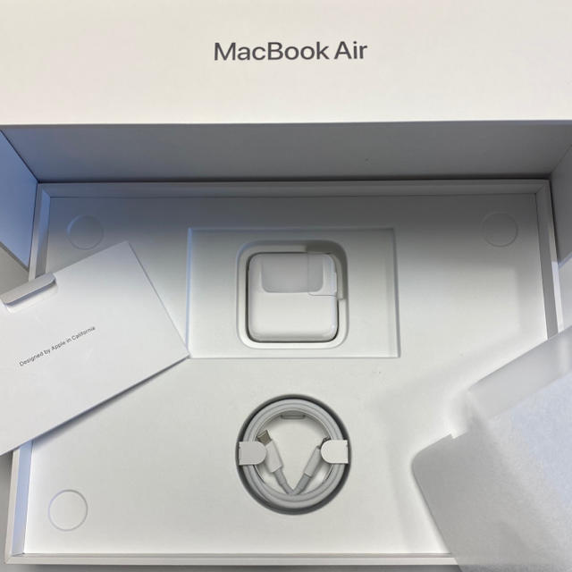 Mac (Apple)(マック)のMacBook Air 13インチ 2020 USキーボード 最新モデル スマホ/家電/カメラのPC/タブレット(ノートPC)の商品写真