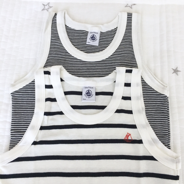 PETIT BATEAU(プチバトー)の＊ご専用＊新品未使用  プチバトー コットンリネンタンクトップ 2枚組 6ans キッズ/ベビー/マタニティのキッズ服男の子用(90cm~)(下着)の商品写真