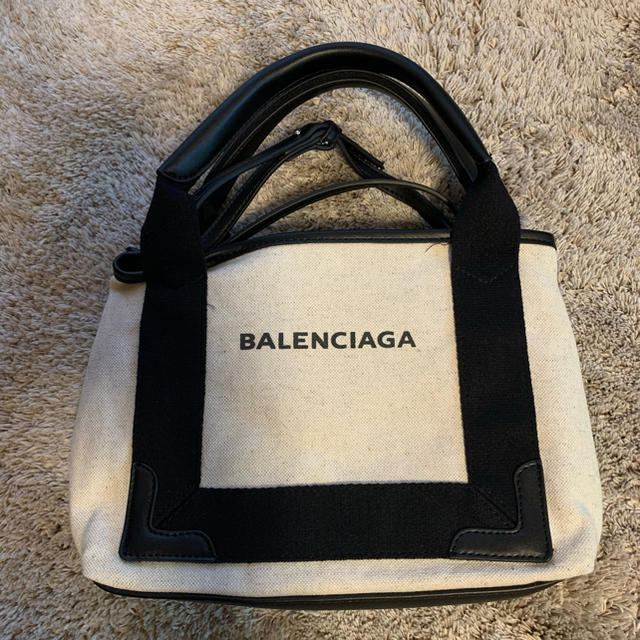バレンシアガ　bag