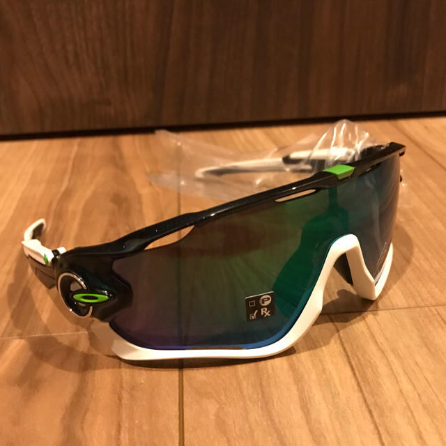 Oakley(オークリー)の新品　OAKLEY JAWBREAKER カヴェンディッシュモデル スポーツ/アウトドアの自転車(ウエア)の商品写真