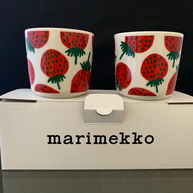 marimekko(マリメッコ)のマリメッコ   マンシッカ    ラテマグ　2個 インテリア/住まい/日用品のキッチン/食器(グラス/カップ)の商品写真