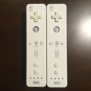 ウィー(Wii)の☆wii Wiiリモコン ホワイト　ストラップ付　2個セット☆(その他)