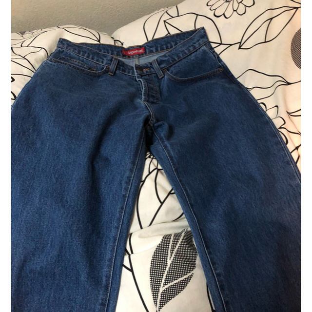 Supreme(シュプリーム)のsupreme loose fit jean 30 シュプリーム　デニム　 メンズのパンツ(デニム/ジーンズ)の商品写真