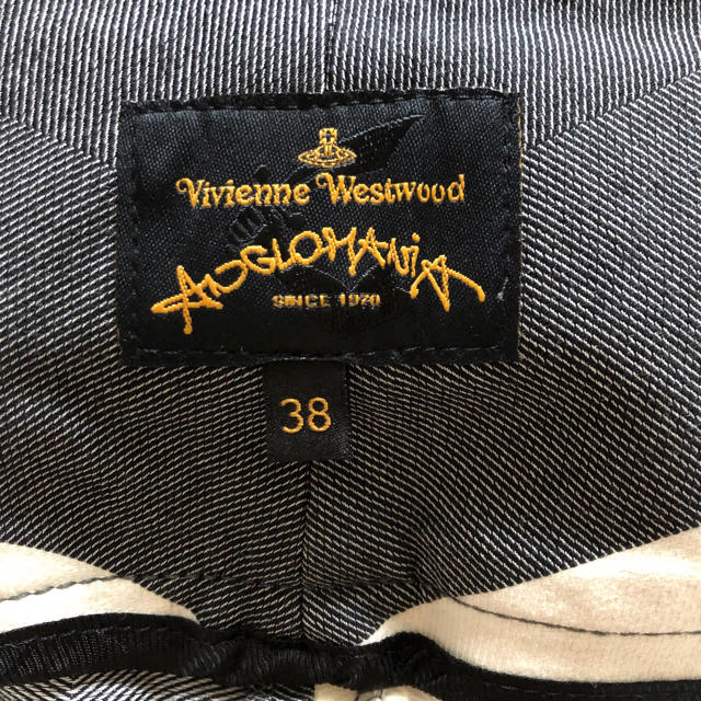 Vivienne Westwood(ヴィヴィアンウエストウッド)のヴィヴィアンウエストウッド　ショートパンツ レディースのパンツ(ショートパンツ)の商品写真