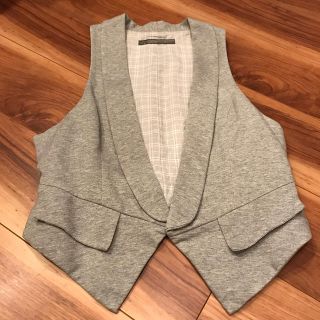 ザラ(ZARA)のZARA BASIC レディース　ベスト(ベスト/ジレ)