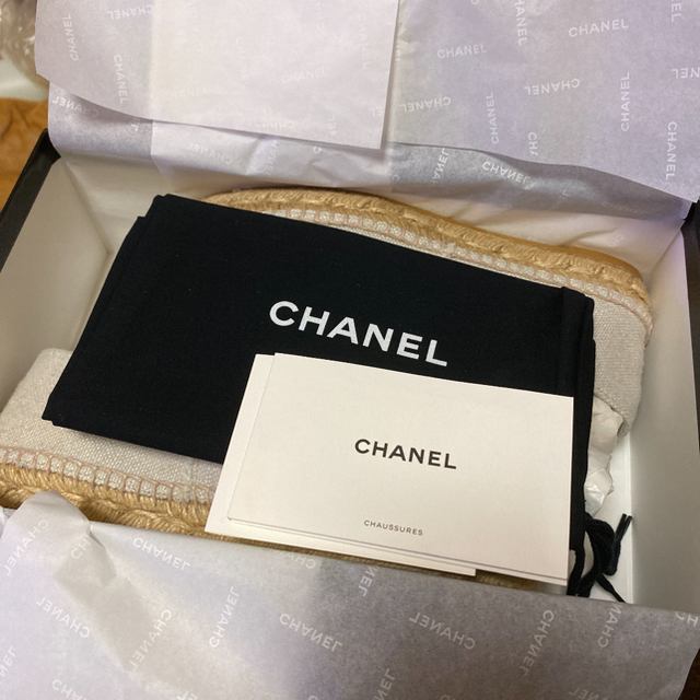 CHANEL(シャネル)の新品未開封♡CHANEL♡エスパドリーユ レディースの靴/シューズ(スリッポン/モカシン)の商品写真