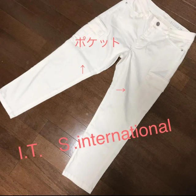 I.T.'S.international(イッツインターナショナル)の⭐️両腿サイドポケットがお洒落で痩せ見え❣️合わせやすい春パンツ レディースのパンツ(カジュアルパンツ)の商品写真