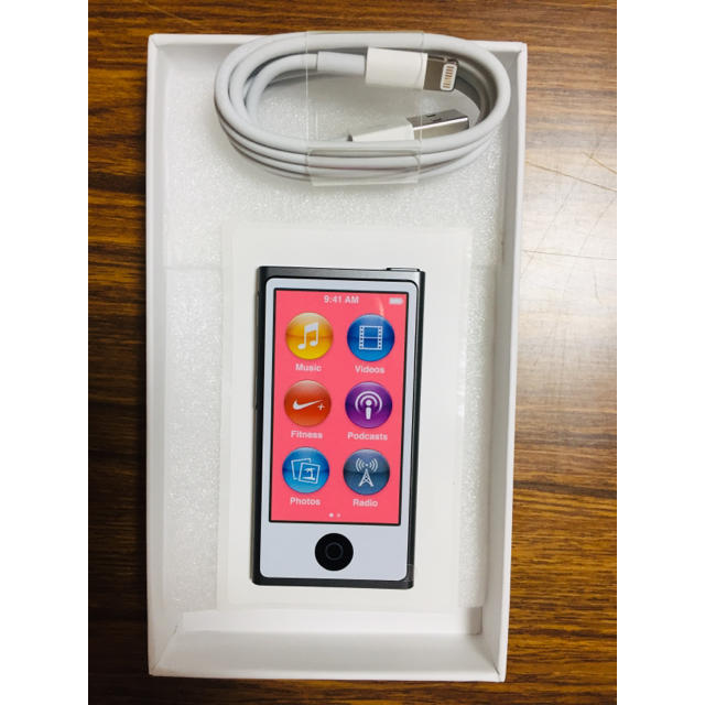 Apple - 新品未使用Apple ipod nano 第七世代 シルバー16GB Apple - 新品未使用Apple ipod nano 第七世代 シルバー16GB