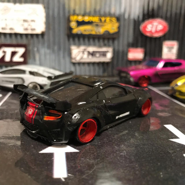 Takara Tomy(タカラトミー)のトミカ　カスタム　ホンダ　NSX ホットウィール  エンタメ/ホビーのおもちゃ/ぬいぐるみ(ミニカー)の商品写真