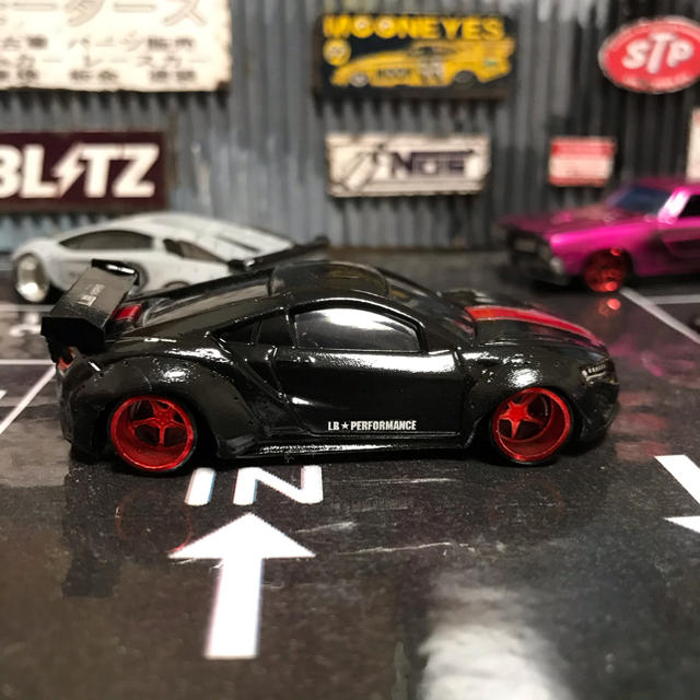 Takara Tomy(タカラトミー)のトミカ　カスタム　ホンダ　NSX ホットウィール  エンタメ/ホビーのおもちゃ/ぬいぐるみ(ミニカー)の商品写真