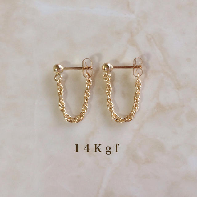 UNITED ARROWS(ユナイテッドアローズ)のK14gf／14Kgf ショートチェーンフープピアス／フレンチロープピアス レディースのアクセサリー(ピアス)の商品写真