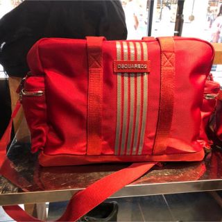 DSQUARED2(ショルダーバッグ)のフリマアイテム一覧 DSQUARED2(ショルダーバッグ)のフリマアイテム一覧