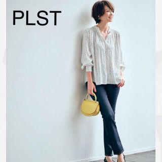 プラステ(PLST)の今季☆完売品　PLST ランダムドット　ギャザー　ブラウス　S(シャツ/ブラウス(長袖/七分))