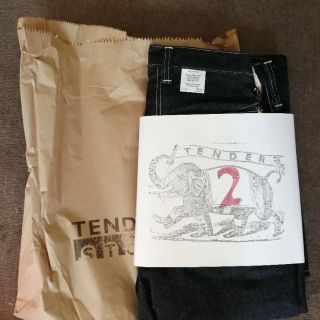 コモリ(COMOLI)のTENDER tender co 130 2 unborn テーパードパンツ(デニム/ジーンズ)