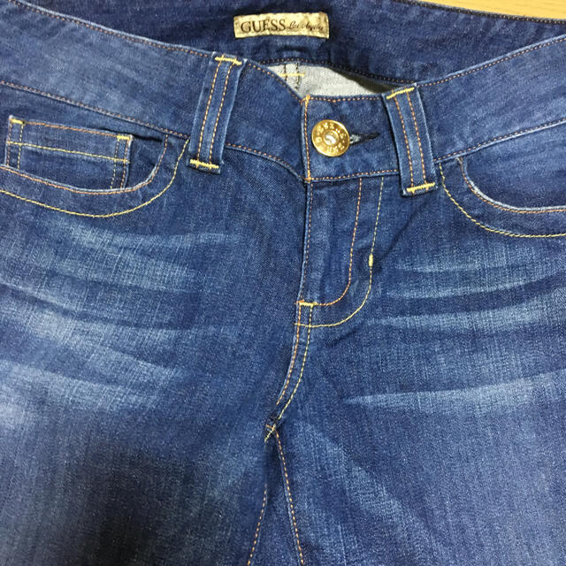 GUESS(ゲス)のGUESSスキニーデニム レディースのパンツ(デニム/ジーンズ)の商品写真