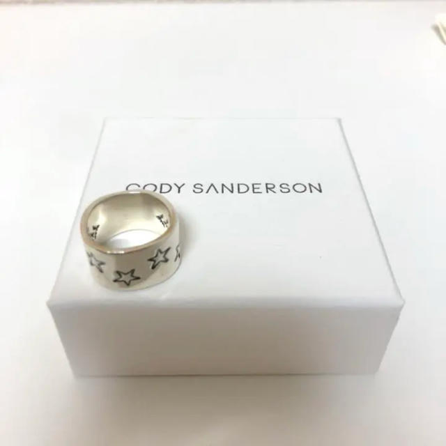 【CODY SANDERSON/コディサンダーソン】ジグザグスタースタンプリング レディースのアクセサリー(リング(指輪))の商品写真