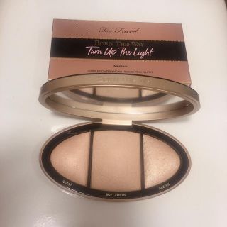 トゥフェイス(Too Faced)の専用！！！(フェイスパウダー)