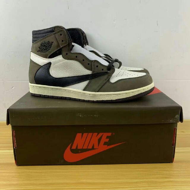 NIKE - NIKE AIR JORDAN1 TRAVIS SCOTT 28.5cm の通販 by eryeeer's shop｜ナイキならラクマ