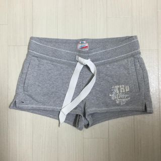 トミーヒルフィガー(TOMMY HILFIGER)のtommyスウェットショート。(ショートパンツ)