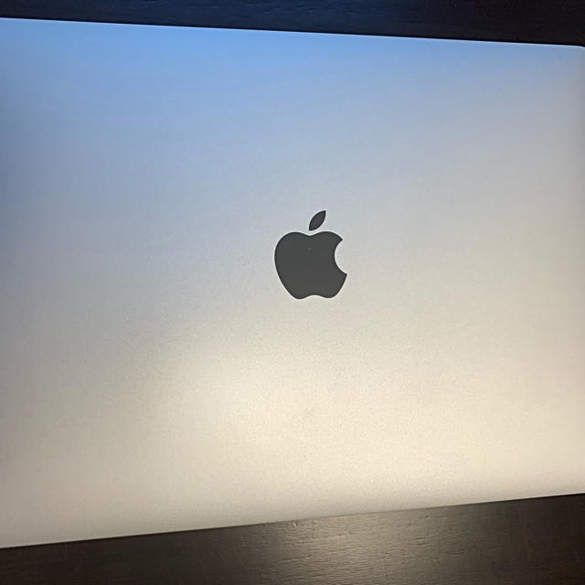 2019 Apple MacBook Pro 13インチ　256GB