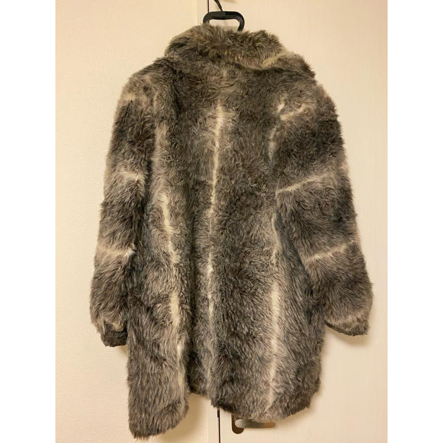 USED ファーコート レディースのジャケット/アウター(毛皮/ファーコート)の商品写真