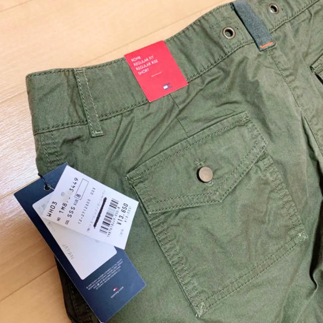 TOMMY HILFIGER(トミーヒルフィガー)のtommy hilfiger カーキ  ショートパンツ　タンクトップセット レディースのパンツ(ショートパンツ)の商品写真