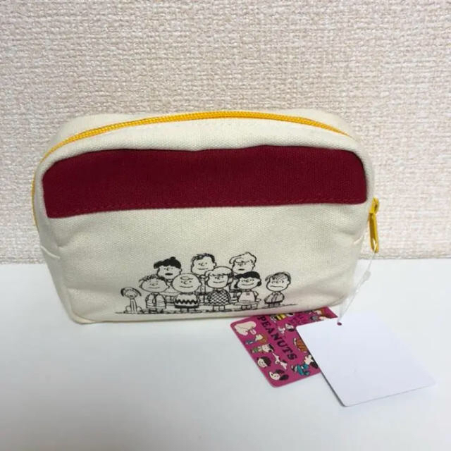 PEANUTS(ピーナッツ)の【SNOOPY/スヌーピー】50's 60's 70's ポーチ4個セット レディースのファッション小物(ポーチ)の商品写真