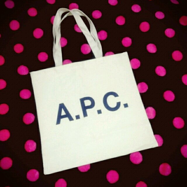 A.P.C(アーペーセー)のラスト1点！新品A.P.C.  トート レディースのバッグ(トートバッグ)の商品写真