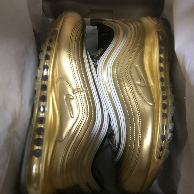 NIKE(ナイキ)のNIKE AIR MAX 97 QS METALLIC GOLD  メンズの靴/シューズ(スニーカー)の商品写真