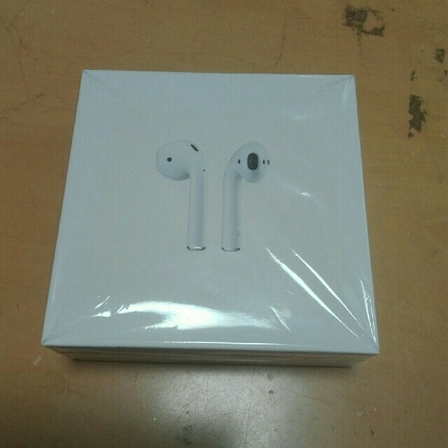 AirPods