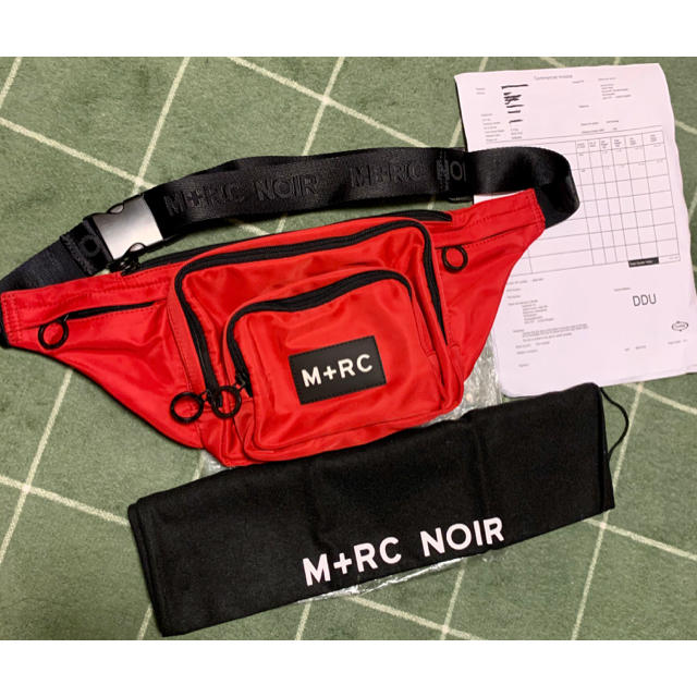 M+CR マルシェノア BELT BAG 赤 RED BADHOP-