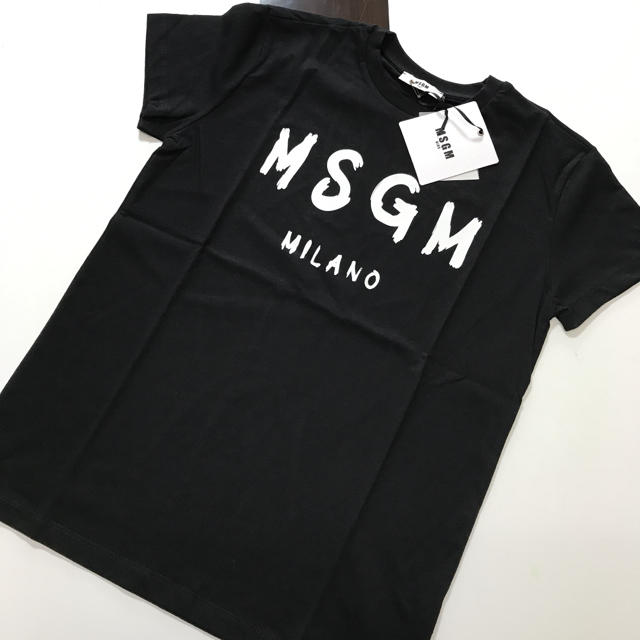 MSGM(エムエスジイエム)の♡新品♡MSGM 手書き風ロゴTシャツ　半袖　14Y レディースのトップス(Tシャツ(半袖/袖なし))の商品写真