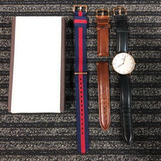 ダニエルウェリントン(Daniel Wellington)の最終値下げ‼︎ Daniel Wellington 時計36㎜(腕時計)