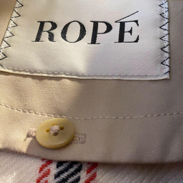 ROPE’(ロペ)の最終お値下げ♡定価41800円　ロペ　撥水機能ライナー付き　ツイルトレンチコート レディースのジャケット/アウター(トレンチコート)の商品写真