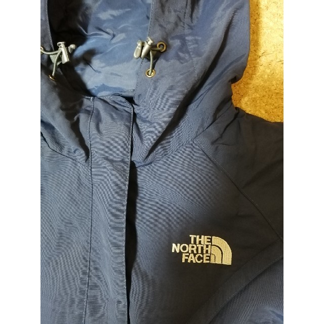 THE NORTH FACE(ザノースフェイス)のマウンテンパーカー　レディースXL　海外正規品　THE NORTH FACE レディースのジャケット/アウター(その他)の商品写真