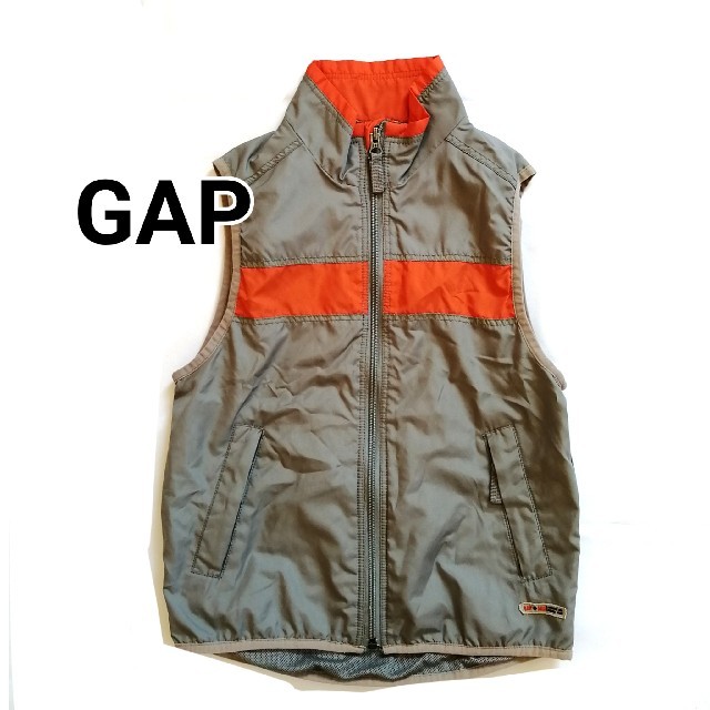 GAP(ギャップ)のGAP꙳★*ﾟ120ジップベストスポーツ キッズ/ベビー/マタニティのキッズ服男の子用(90cm~)(ジャケット/上着)の商品写真