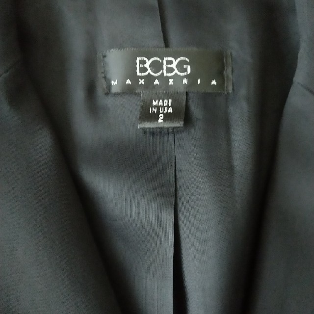 BCBGMAXAZRIA(ビーシービージーマックスアズリア)の黒 コート レディースのジャケット/アウター(ロングコート)の商品写真