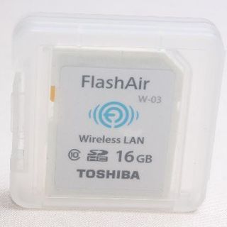 トウシバ(東芝)の❤️大容量でお買い得❤️TOSHIBA FlashAir SDカード 16GB✨(デジタル一眼)
