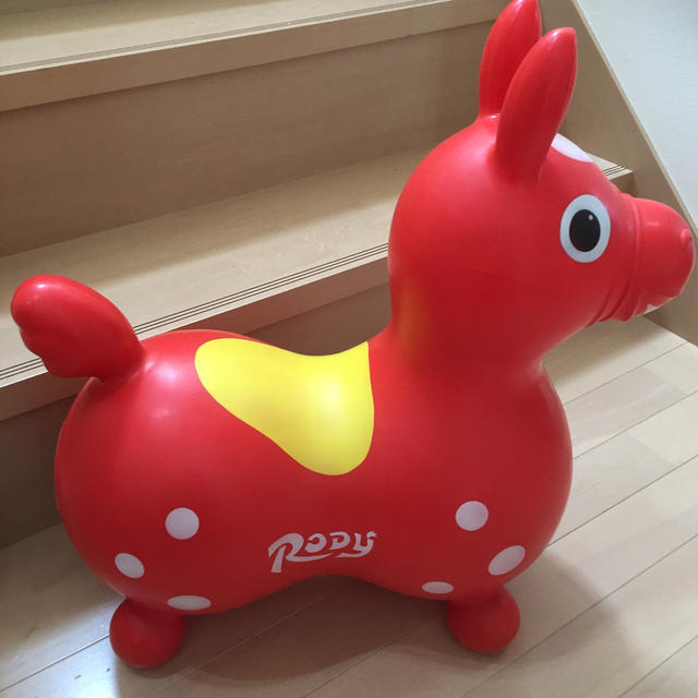 Rody(ロディ)のロディ  赤  RODY  乗り物 エンタメ/ホビーのおもちゃ/ぬいぐるみ(キャラクターグッズ)の商品写真