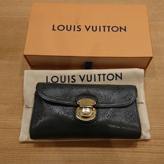 LOUIS VUITTON(ルイヴィトン)のルイヴィトン財布 レディースのファッション小物(財布)の商品写真