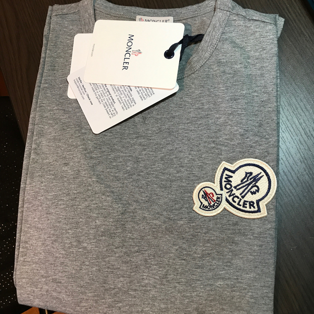 新品正規品！モンクレール TシャツSサイズ