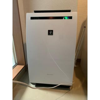 シャープ(SHARP)のSHARP KC-HD70-W 送料込み(空気清浄器)