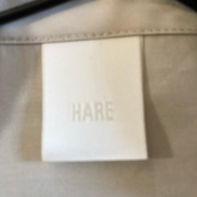 HARE(ハレ)のHARE シャツ 編み込み リボン  レディースのトップス(シャツ/ブラウス(長袖/七分))の商品写真
