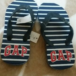 ギャップキッズ(GAP Kids)の新品未使用GAPキッズサンダル18～19㎝ボーダーロゴ入り(サンダル)