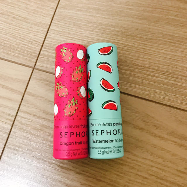 Sephora(セフォラ)の【新品・未使用】SEPHORA リップ２本・ポーチ コスメ/美容のスキンケア/基礎化粧品(リップケア/リップクリーム)の商品写真